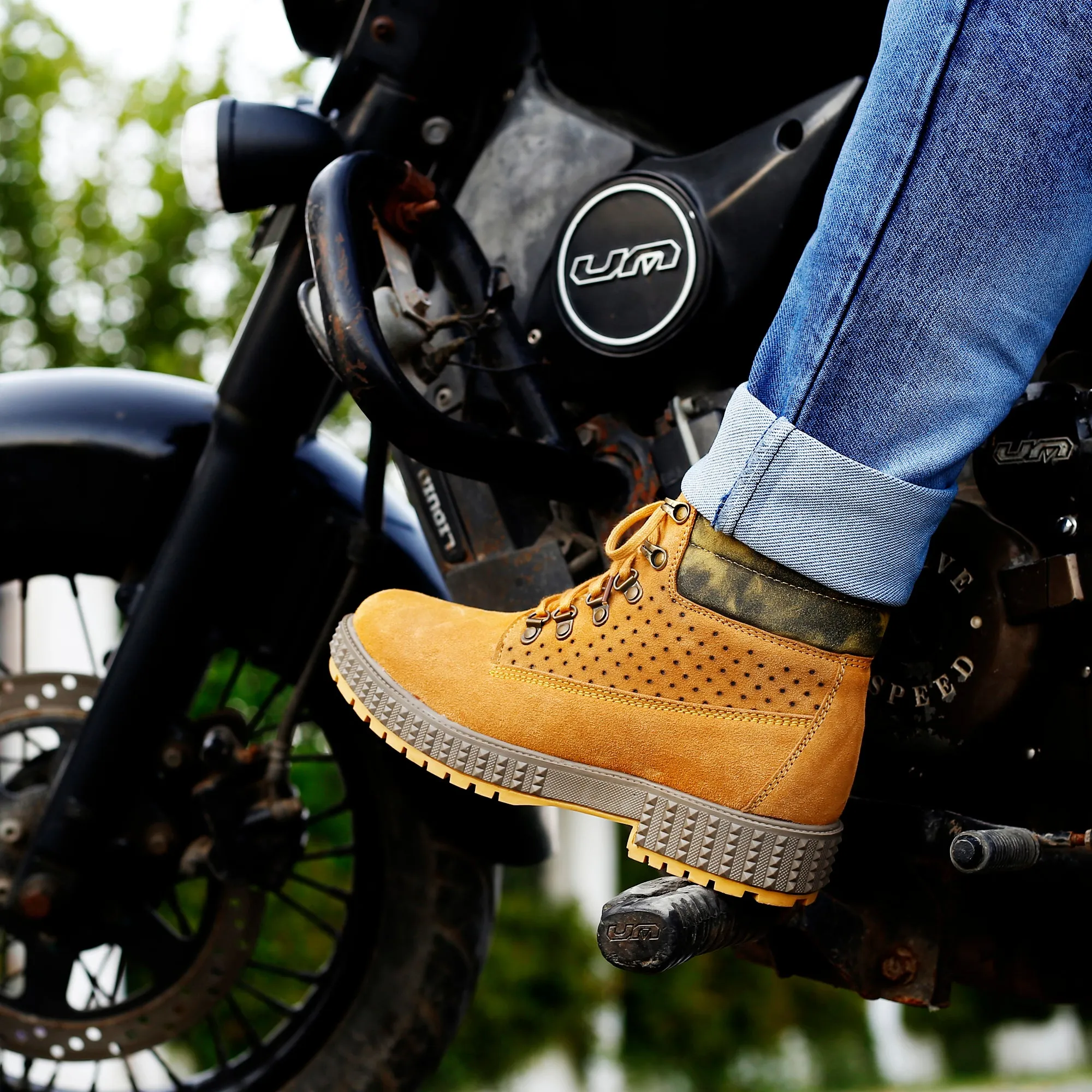 Bacca Bucci URBAN Suede Leather Boots | Durable Suede Leather for Extra Comfort & Breathability